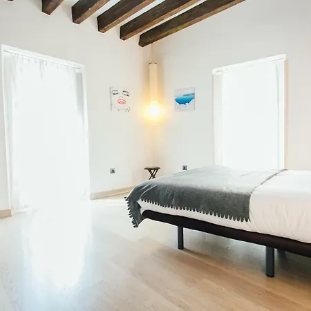 Holiday home Triplex Con Terraza Celinda